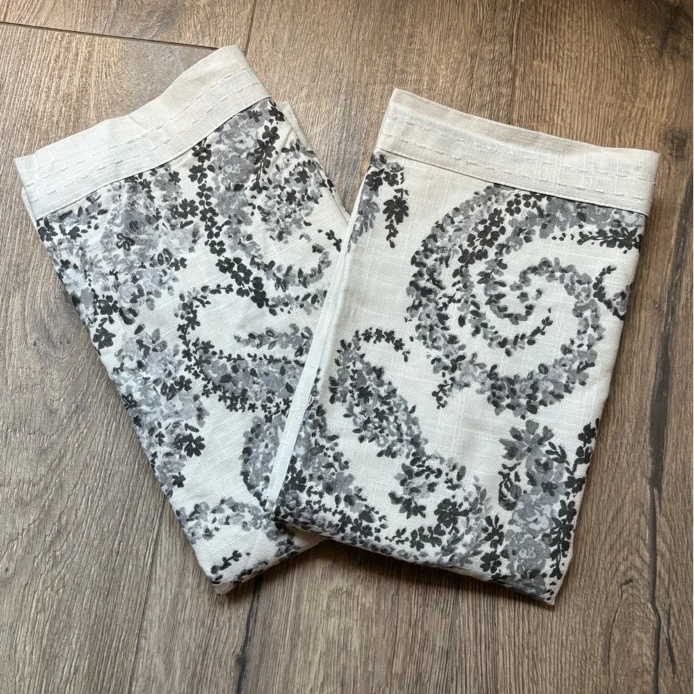 Set of 2 Bee & Willow Black White Cotton Floral Paisley Pillow Covers